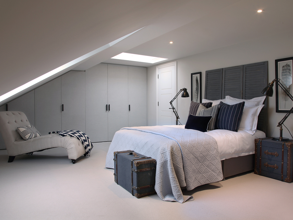 stunning-bespoke-bedroom-furniture-design